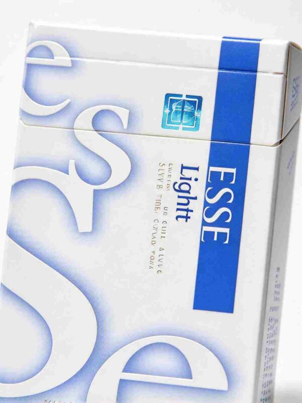 4 Esse Lights Cigarettes One box contains 10 packsA25