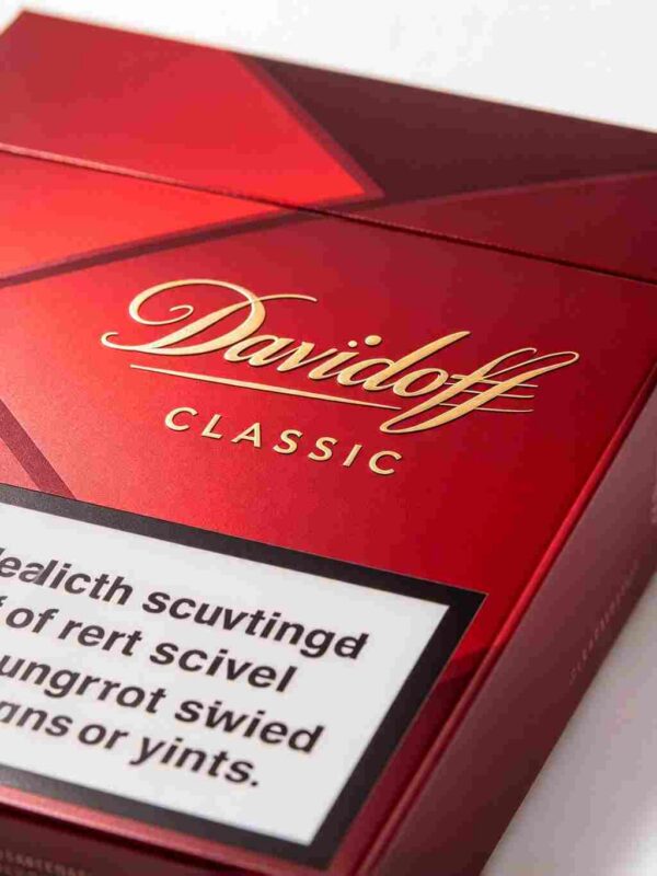 4 Black David cigarettes One box contains 10 packs A35